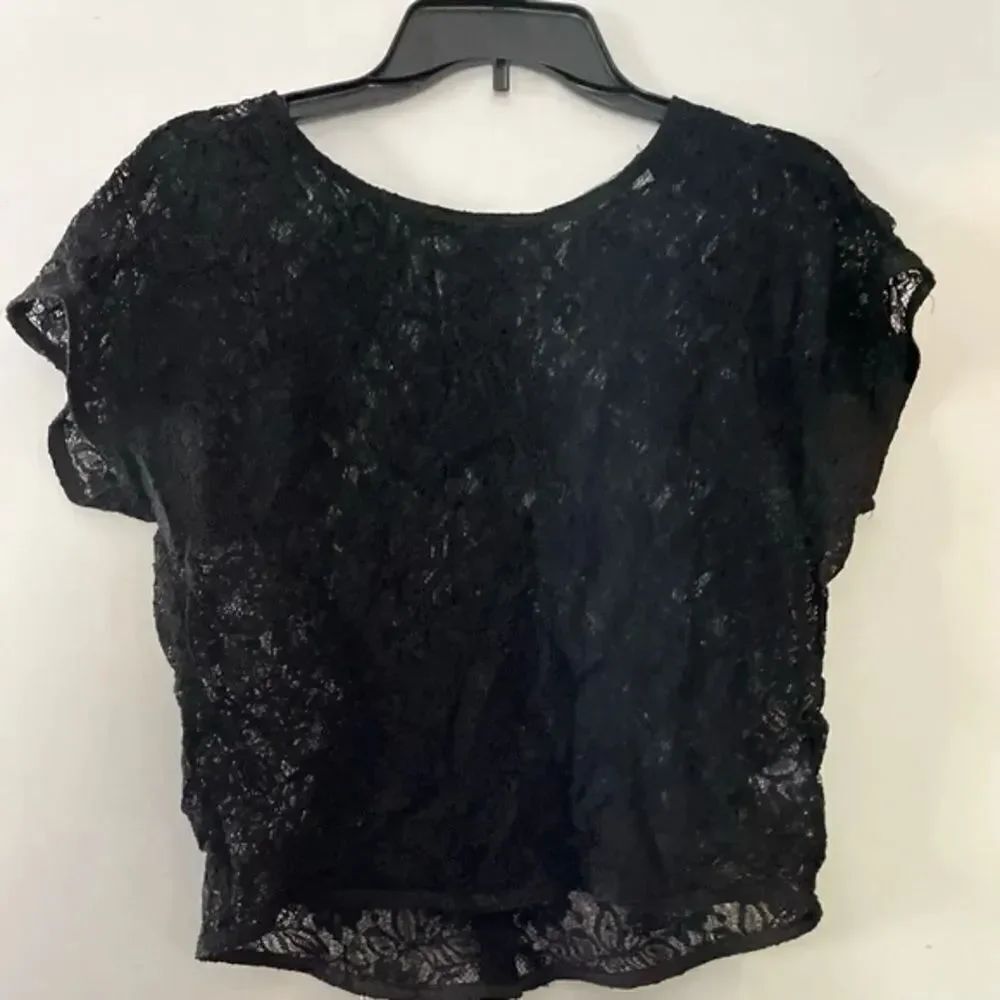 Black Lace Crop Top by Chloe K size XS